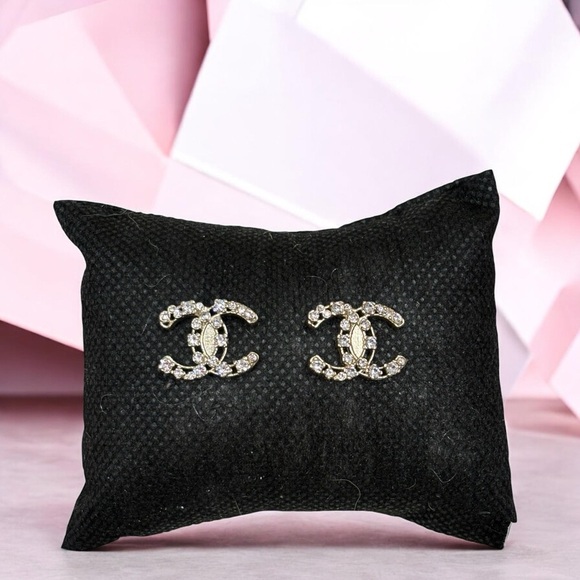 Source Unknown Jewelry - Gold Stud Earrings